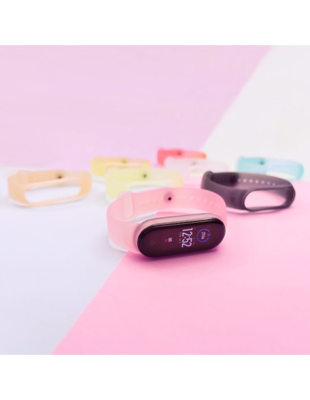Pakaitinis silikoninis apyrankės dirželis Xiaomi Mi Band 5/ 6 aukso Pakaitinis silikoninis apyrankės dirželis Xiaomi Mi Band 5/ 6 aukso