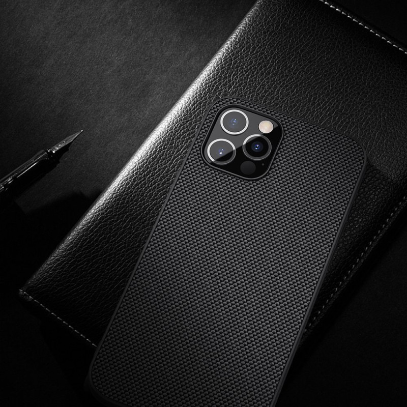 Nillkin Textured Case tvirtas sustiprintas dėklas su gelio rėmeliu ir nailonine nugara, skirtas iPhone 12 Pro Max juodai