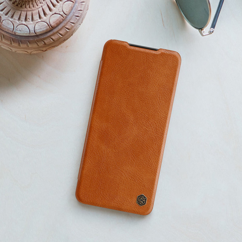 Nillkin Qin odinis dėklas Samsung Galaxy A22 4G rudas