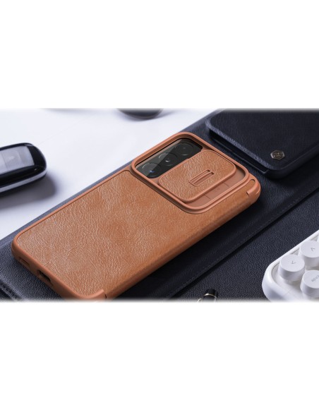 Nillkin Qin Leather Pro Case Dėklas, skirtas Samsung Galaxy S22+ (S22 Plus) Camera Protector Dėklas Dėklas Flip Case Rud...