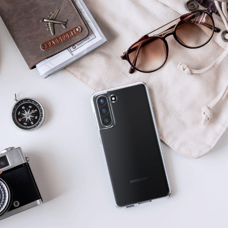 Spigen Skystųjų kristalų dėklas, skirtas Samsung Galaxy S21 FE - skaidrus