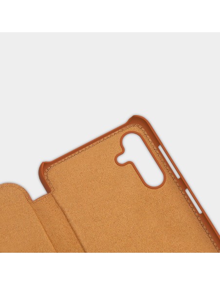 Nillkin Qin odinis dėklas Samsung Galaxy A13 5G rudas