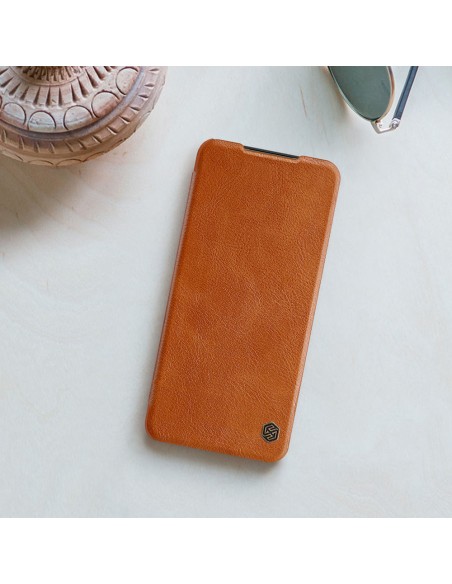 Nillkin Qin odinis dėklas Samsung Galaxy A13 5G rudas