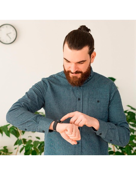 Spigen Fit Lite dirželis, skirtas Samsung Galaxy Watch 4 / 5 / 5 Pro / 6 - juodas Spigen Fit Lite dirželis, skirtas Samsung Galaxy Watch 4 / 5 / 5 Pro / 6 - juodas