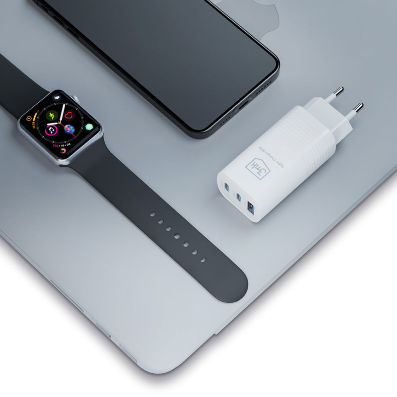3mk Hyper Charger 65W sieninis įkroviklis 2x USB-C 2x USB-A - balta