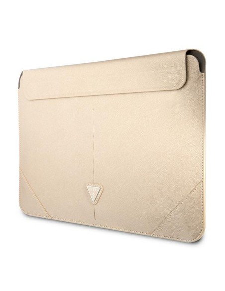 Guess Saffiano Triangle Logo dėklas 14" nešiojamam kompiuteriui - smėlio spalvos Guess Saffiano Triangle Logo dėklas 14" nešiojamam kompiuteriui - smėlio spalvos