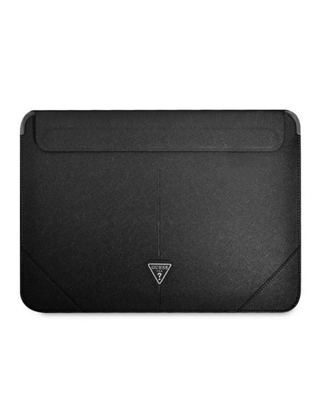 Guess Saffiano Triangle Logo dėklas 14" nešiojamam kompiuteriui - juodas Guess Saffiano Triangle Logo dėklas 14" nešiojamam kompiuteriui - juodas