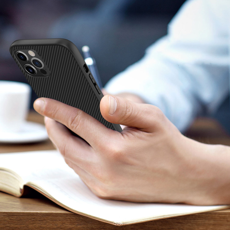 Nillkin Synthetic Fiber Case šarvuotas dangtelis iPhone 12 Pro Max juodas