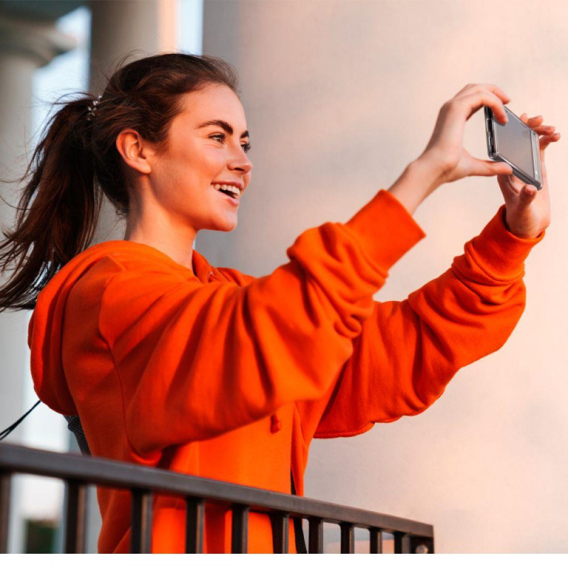 Spigen Ultra Hybrid dėklas, skirtas Google Pixel 6A – skaidrus