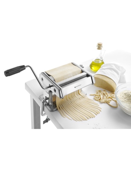 rankinis makaronų aparatas tagliatelle fettuccine skirtas 140 mm Hendi 224830 rankinis makaronų aparatas tagliatelle fettuccine skirtas 140 mm Hendi 224830