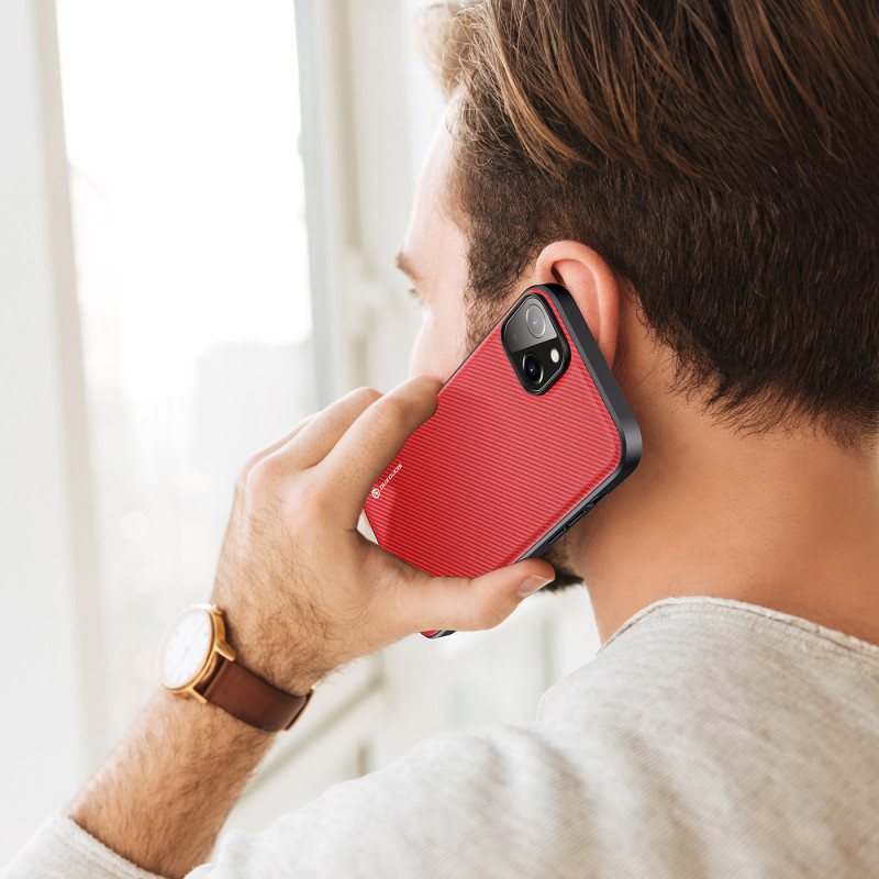 Dux Ducis Fino dėklo dangtelis padengtas nailono medžiaga iPhone 14 Plus raudonas