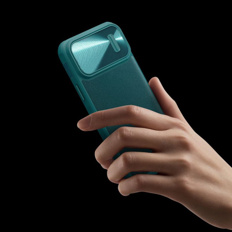 Nillkin CamShield Leather S Case iPhone 14 Pro Max dėklas su fotoaparato dangteliu juodos spalvos
