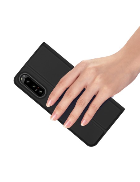 Dux Ducis Skin Pro dėklas, skirtas Sony Xperia 5 IV dangteliu su atvartu kortelių piniginės stovu juodas Dux Ducis Skin Pro dėklas, skirtas Sony Xperia 5 IV dangteliu su atvartu kortelių piniginės stovu juodas