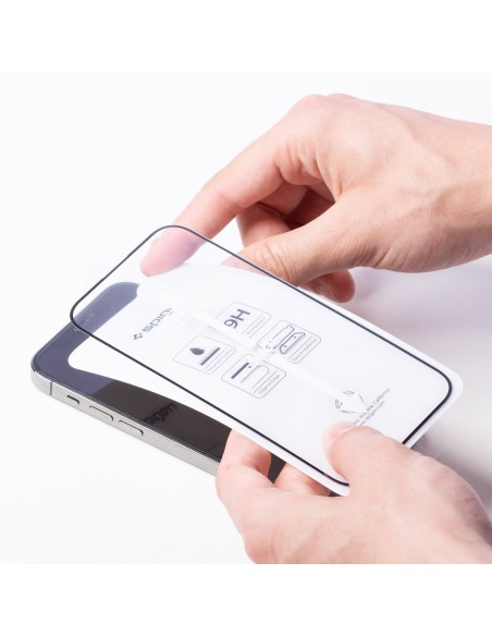 Spigen Glass FC grūdintas stiklas skirtas iPhone 14 Pro - juodas Spigen Glass FC grūdintas stiklas skirtas iPhone 14 Pro - juodas