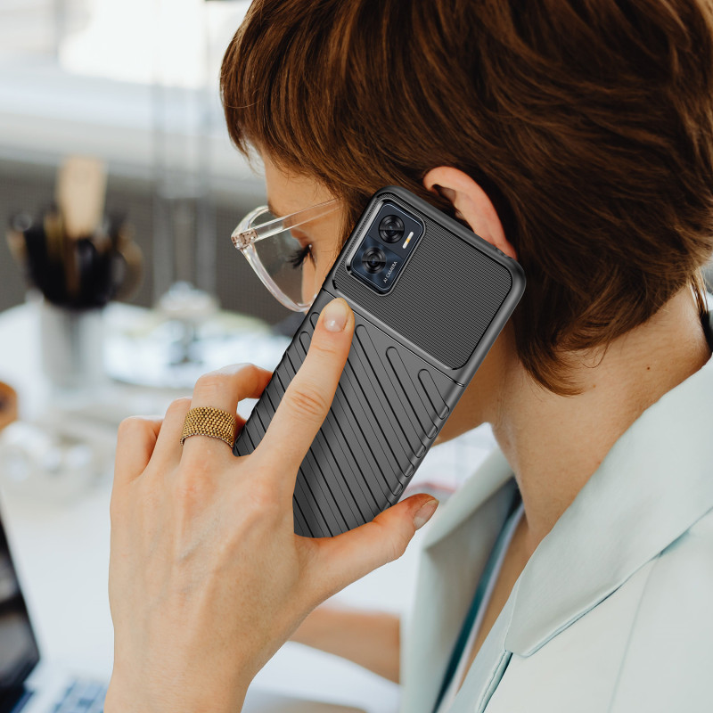 Thunder Dėklas Motorola Moto E32, silikonas, šarvuotas dangtelis, juodas
