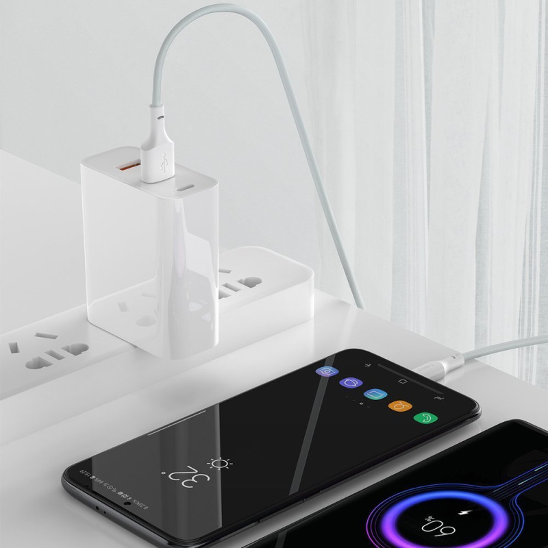 2x USB laidas USB-C greitas įkrovimas Maitinimo tiekimas Greitas įkrovimas 40 W 5 A 1,5 m baltas