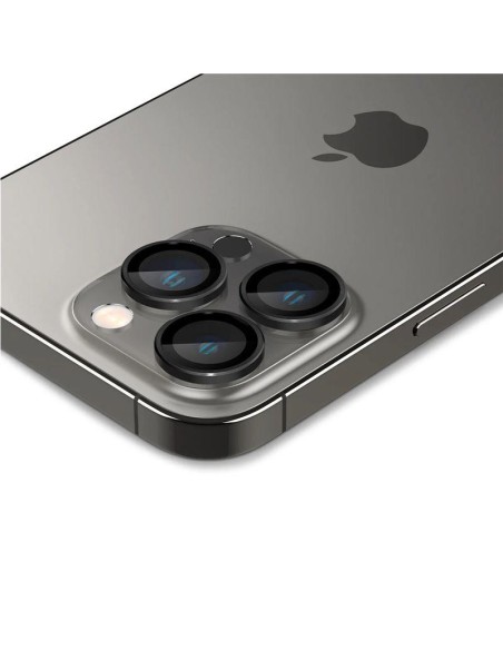 Spigen Glas.tR EZ Fit Optik Camera Protector iPhone 14 Pro / Pro Max / 15 Pro / Pro Max - Juoda 2 vnt. Spigen Glas.tR EZ Fit Optik Camera Protector iPhone 14 Pro / Pro Max / 15 Pro / Pro Max - Juoda 2 vnt.