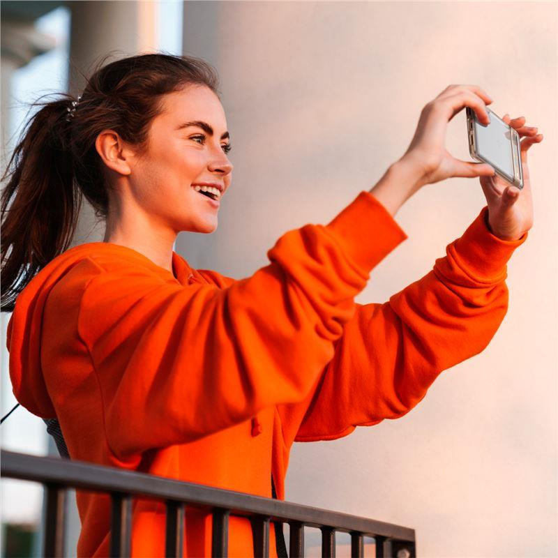 Spigen Ultra Hybrid dėklas, skirtas Google Pixel 7 Pro – skaidrus