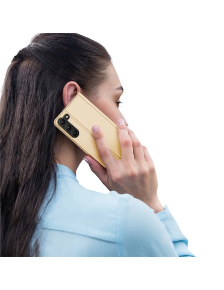 Dux Ducis Skin Pro dėklas, skirtas Samsung Galaxy S23 dangteliu su atvartu kortelės piniginės stovu auksinis