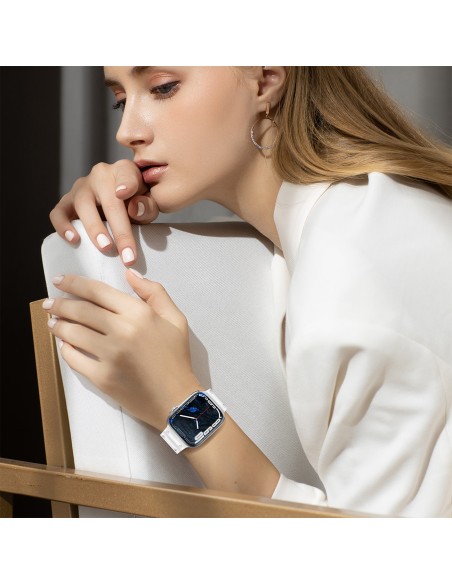 Dirželis su triguba apsauga Apple Watch Ultra, SE, 9, 8, 7, 6, 5, 4, 3, 2, 1 (49, 45, 44, 42 mm) balta apyrankė