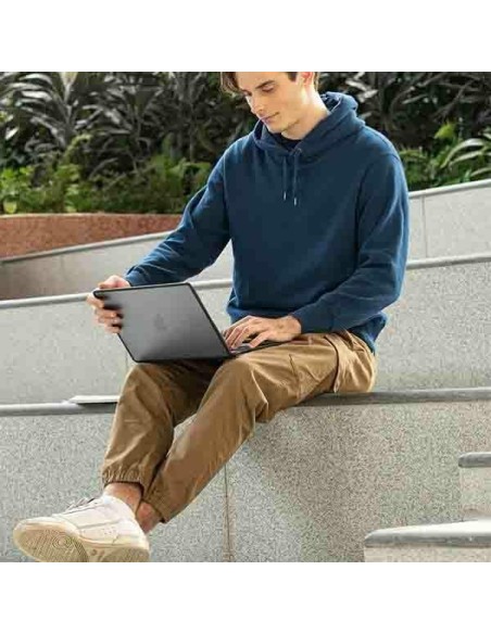 Uniq Venture dėklas, skirtas MacBook Air 13" (2018-2022) - juodas Uniq Venture dėklas, skirtas MacBook Air 13" (2018-2022) - juodas