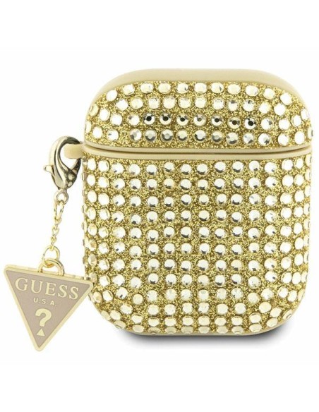 Guess Rhinestone Triangle Charm dėklas, skirtas AirPods 1/ 2 – auksinis Guess Rhinestone Triangle Charm dėklas, skirtas AirPods 1/ 2 – auksinis