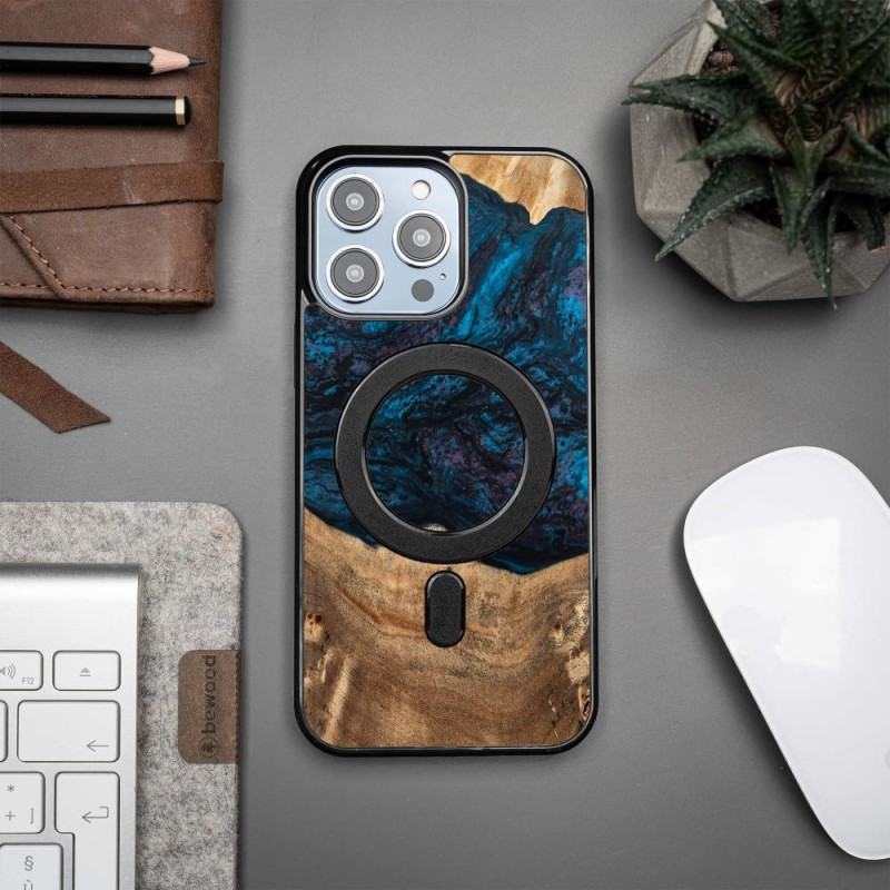 Medinis ir dervos dėklas skirtas iPhone 14 Pro Max MagSafe Bewood Unique Neptun - tamsiai mėlyna ir juoda