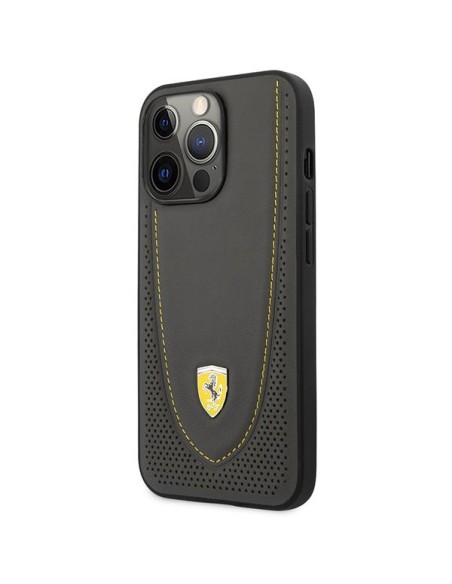 Ferrari Leather Curved Line dėklas, skirtas iPhone 13 Pro / iPhone 13 - juodas Ferrari Leather Curved Line dėklas, skirtas iPhone 13 Pro / iPhone 13 - juodas