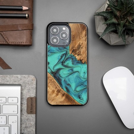 Medinis ir dervos dėklas skirtas iPhone 13 Pro Bewood Unique Turquoise - turkis ir juodas