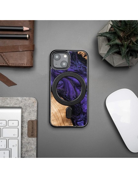Medinis ir dervos dėklas skirtas iPhone 13 Mini MagSafe Bewood Unique Violet - violetinė ir juoda Medinis ir dervos dėklas skirtas iPhone 13 Mini MagSafe Bewood Unique Violet - violetinė ir juoda