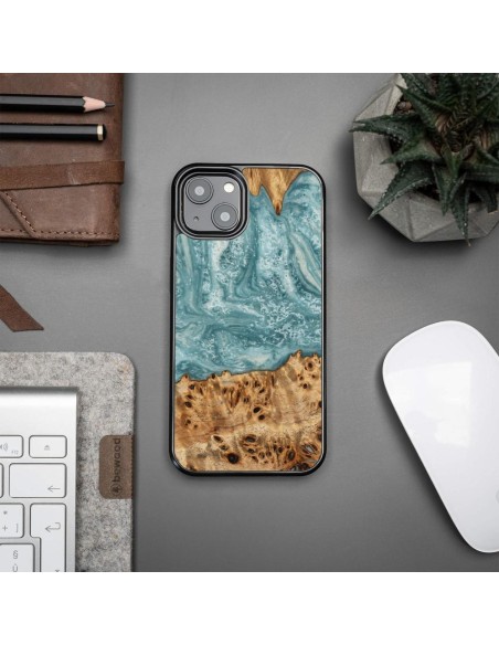 Medinis ir dervos dėklas iPhone 13 Bewood Unique Uranus - mėlynos ir baltos spalvos Medinis ir dervos dėklas iPhone 13 Bewood Unique Uranus - mėlynos ir baltos spalvos
