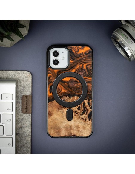 Medinis ir dervos dėklas iPhone 12/ 12 Pro MagSafe Bewood Unique Orange - oranžinė ir juoda