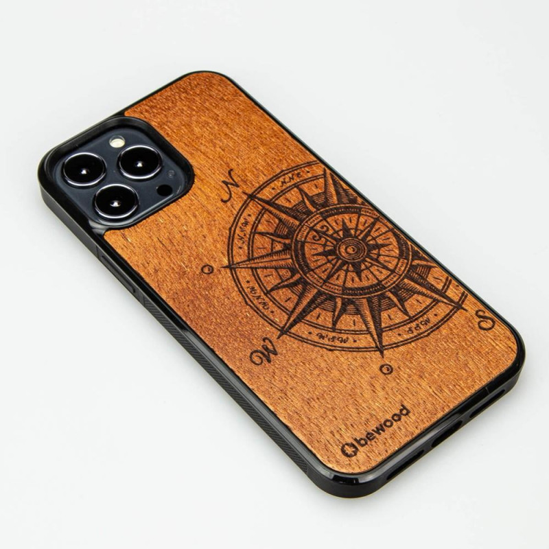 Bewood Traveller Merbau medinis dėklas skirtas iPhone 13 Pro Max