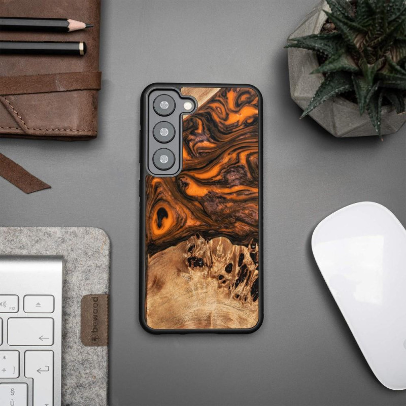 Medinis ir dervos dėklas Samsung Galaxy S23 Bewood Unique Orange - oranžinė ir juoda