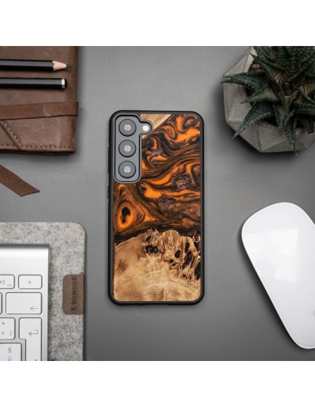 Medinis ir dervos dėklas Samsung Galaxy S23 Bewood Unique Orange - oranžinė ir juoda Medinis ir dervos dėklas Samsung Galaxy S23 Bewood Unique Orange - oranžinė ir juoda