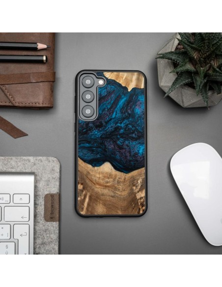 Medinis ir dervos dėklas, skirtas Samsung Galaxy S23 Plus Bewood Unique Neptun - tamsiai mėlyna ir juoda Medinis ir dervos dėklas, skirtas Samsung Galaxy S23 Plus Bewood Unique Neptun - tamsiai mėlyna ir juoda