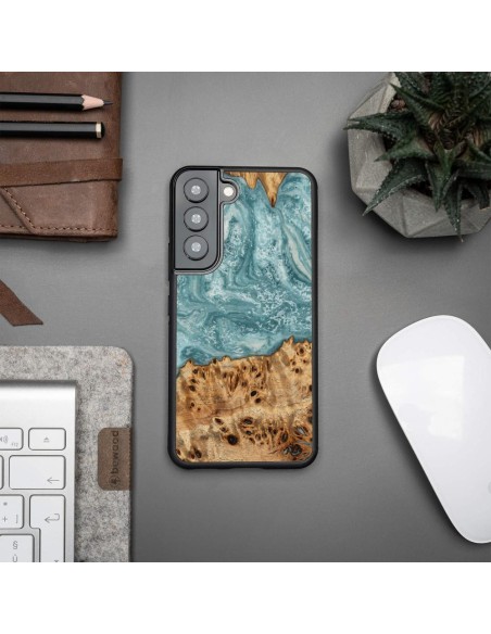 Medinis ir dervos dėklas Samsung Galaxy S22 Bewood Unique Uranus - mėlynos ir baltos spalvos