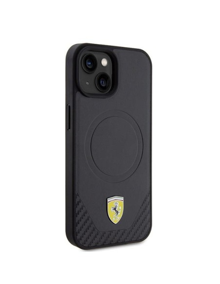 Ferrari Carbon Metal Logo MagSafe dėklas iPhone 15 - juodas Ferrari Carbon Metal Logo MagSafe dėklas iPhone 15 - juodas