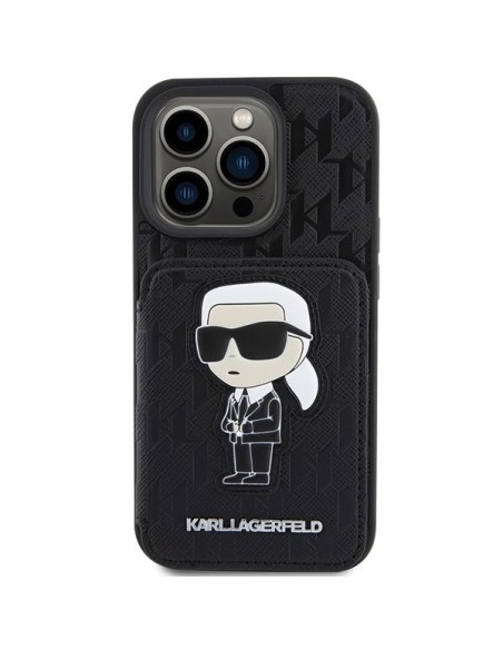 Karl Lagerfeld Saffiano kortelių lizdai ir stovo monograma Ikonik Patch dėklas, skirtas iPhone 15 Pro - juodas Karl Lagerfeld Saffiano kortelių lizdai ir stovo monograma Ikonik Patch dėklas, skirtas iPhone 15 Pro - juodas