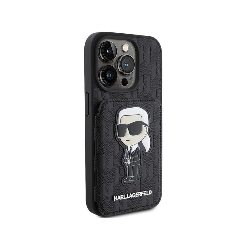 Karl Lagerfeld Saffiano kortelių lizdai ir stovo monograma Ikonik Patch dėklas, skirtas iPhone 15 Pro - juodas