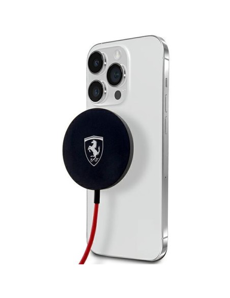 Ferrari 15W MagSafe indukcinis įkroviklis - juodas Ferrari 15W MagSafe indukcinis įkroviklis - juodas