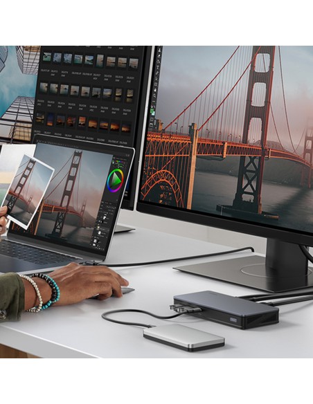 Wielofunkcyjny adapter Ugreen CM615 USB-C - szary Wielofunkcyjny adapter Ugreen CM615 USB-C - szary