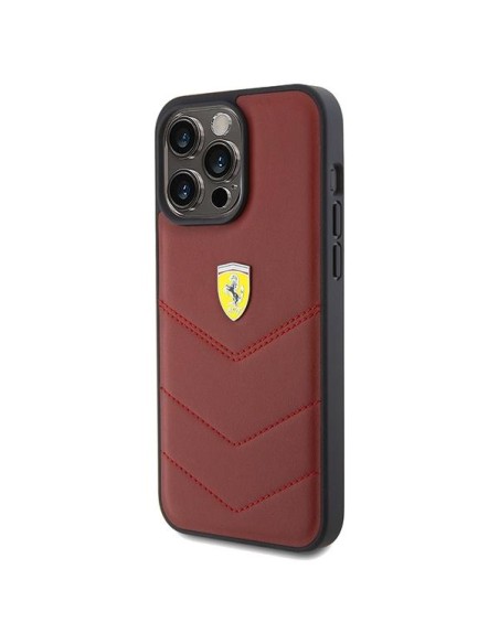 Etui Ferrari Leather Stitched Lines na iPhone 15 Pro Max - czerwone Etui Ferrari Leather Stitched Lines na iPhone 15 Pro Max - czerwone