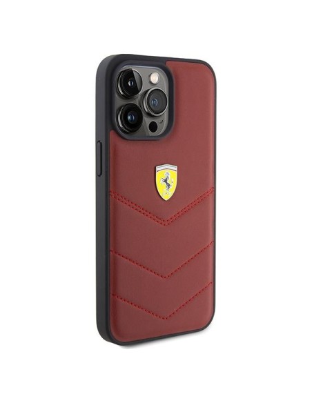 Etui Ferrari Leather Stitched Lines na iPhone 15 Pro Max - czerwone Etui Ferrari Leather Stitched Lines na iPhone 15 Pro Max - czerwone