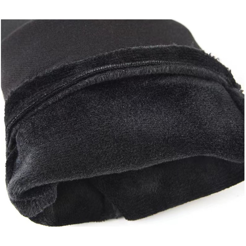 
Sportinės, neperpučiamos, liečiamo ekrano telefono pirštinės vyrams, juodos ir pilkos spalvos
