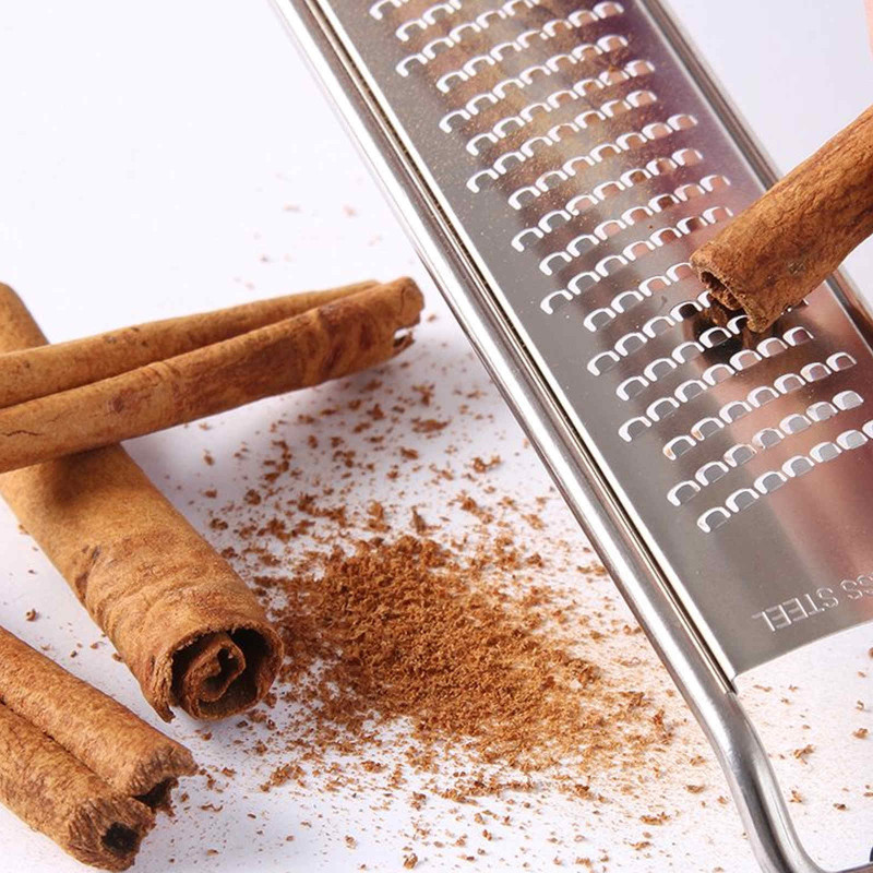 Cinamono ir muskato riešuto trintuvės dulkės Plieninis lazeriu galąstas - Hendi 856352