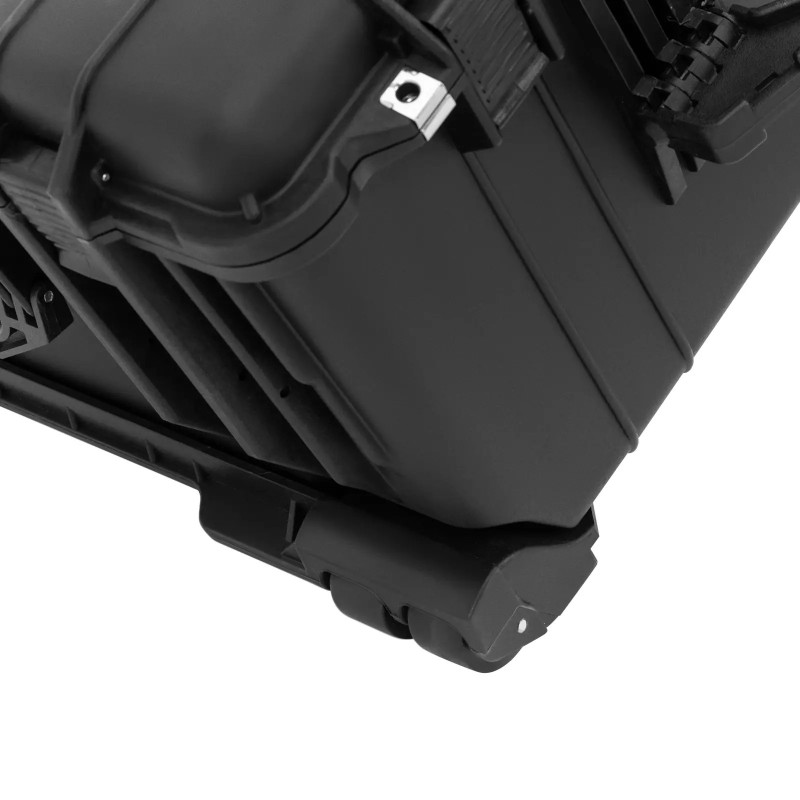 
Apsauginis transportavimo dėklas ant ratų su ištraukiama rankena 79 x 59,5 x 36,5 cm 123 l
