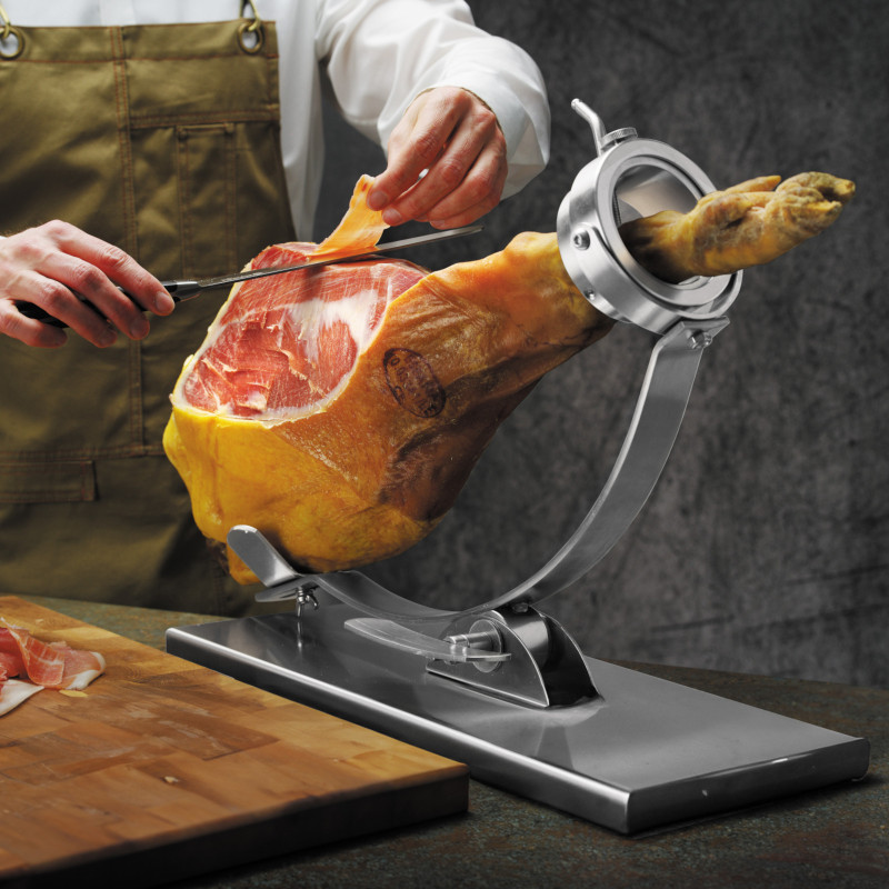 
Stovo laikiklis kumpiui vytinti jamon serrano plieną 595 x 215 x 300 mm
