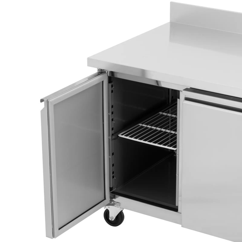 Šaldomas maitinimo stalas su ratlankiu ant ratų 2 kameros 260 l 136x70x95 cm
