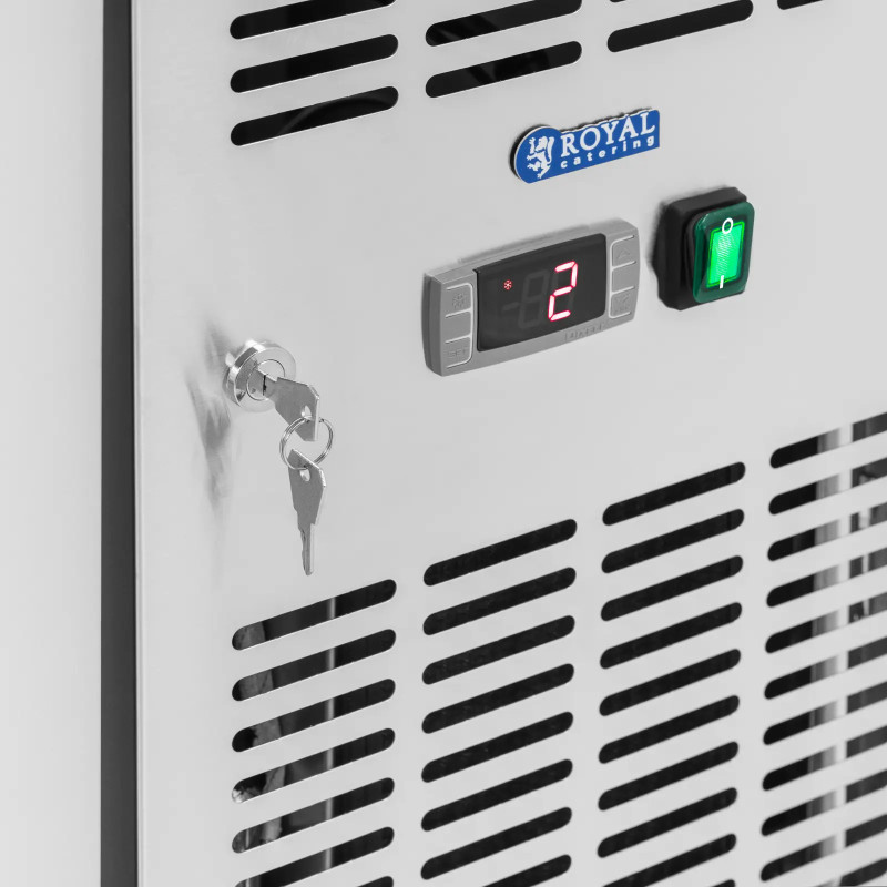 
Šaldomas picos stalas 3 skyriai ant ratukų 560 l 202 x 80 x 100 cm
